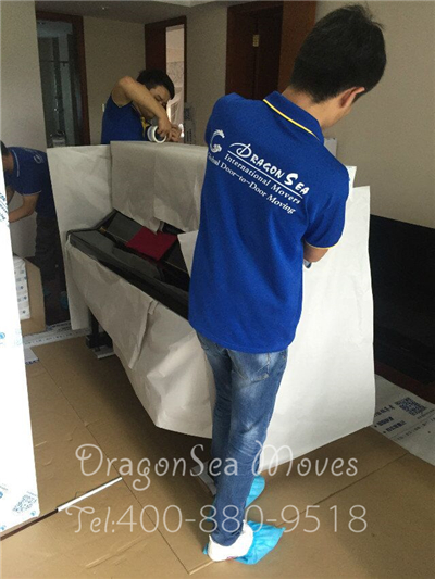 天津海運(yùn)搬家到溫哥華，帶底托的免熏蒸木箱為立式鋼琴保駕護(hù)航