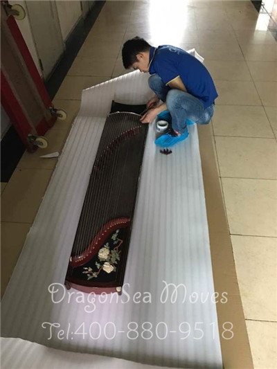 深圳國際海運門到門搬家到新西蘭，工藝品需要妥善包裝