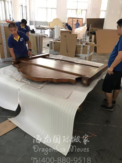 上海門到門海運(yùn)搬家到新加坡