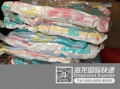 快遞衣服，被子到美國(guó)哪家便宜？