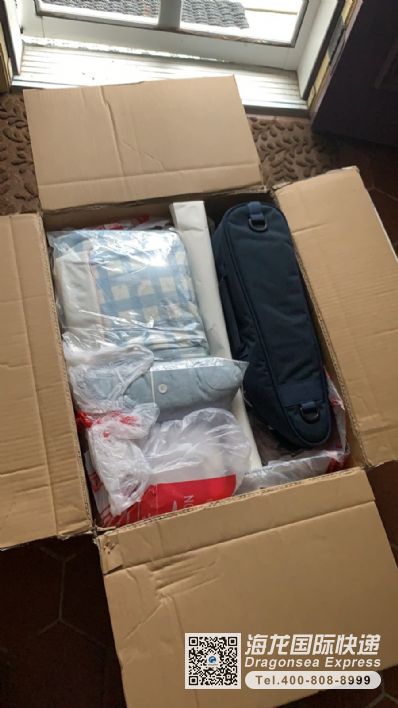 中國的衣服、食品、盤子發(fā)快遞到美國用什么快遞好?