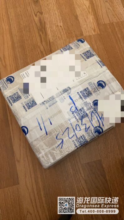 快遞衣服，單肩包，手套，綁頭發(fā)的到美國哪家便宜？